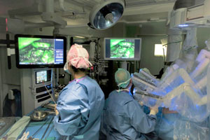 cirugia robotica glandula suprarrenal hospital candelaria